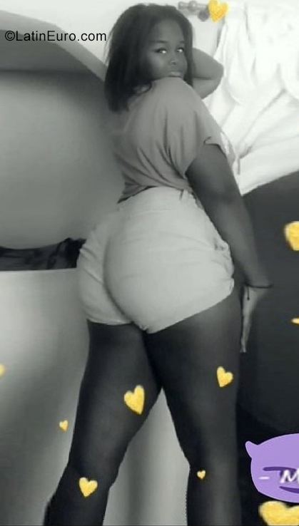 Date this tall Dominican Republic girl Johanna from Santo Domingo DO39442