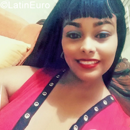 Date this charming Dominican Republic girl Sally from Santo Domingo DO35541