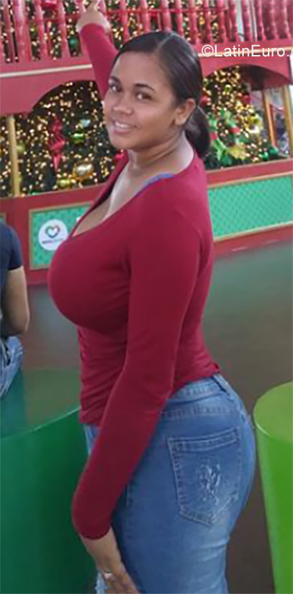 Date this cute Dominican Republic girl Carmen from santo domingo DO35849