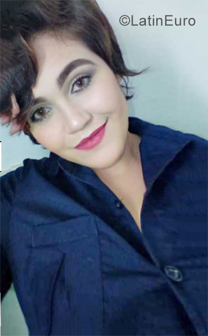 Date this gorgeous Brazil girl Carolina from Rio De Janeiro BR10890