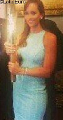 Date this hot Venezuela girl Isabella from Caracas VE2658