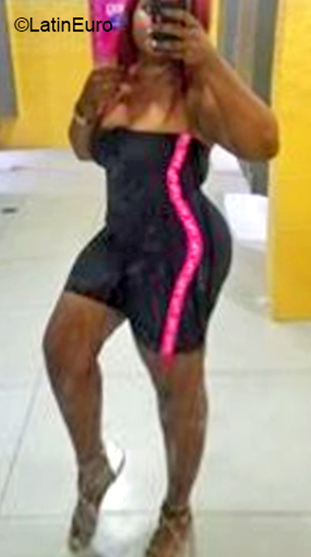 Date this athletic Dominican Republic girl Franchesca from Santo Domingo DO36210