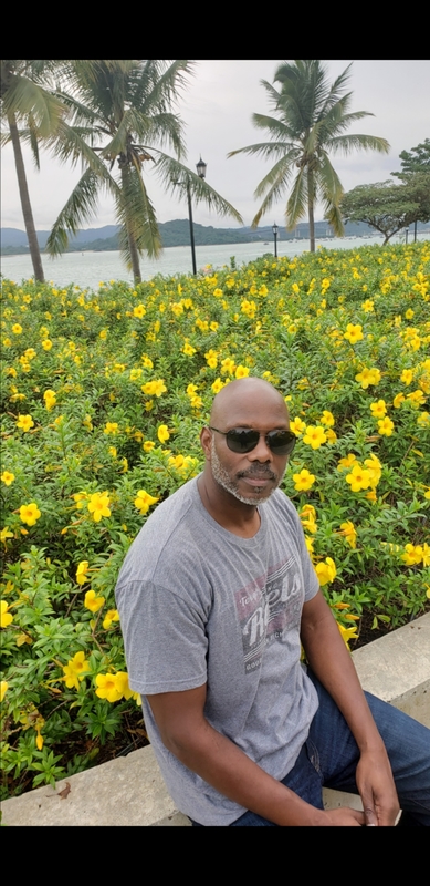 Date this happy United Arab Emirates man Martin from Atlanta AE58