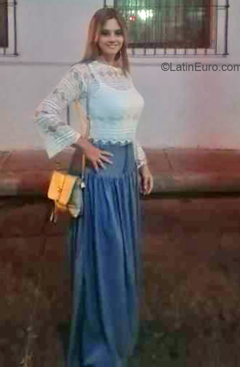 Date this gorgeous Colombia girl Monica from Cucuta CO27056