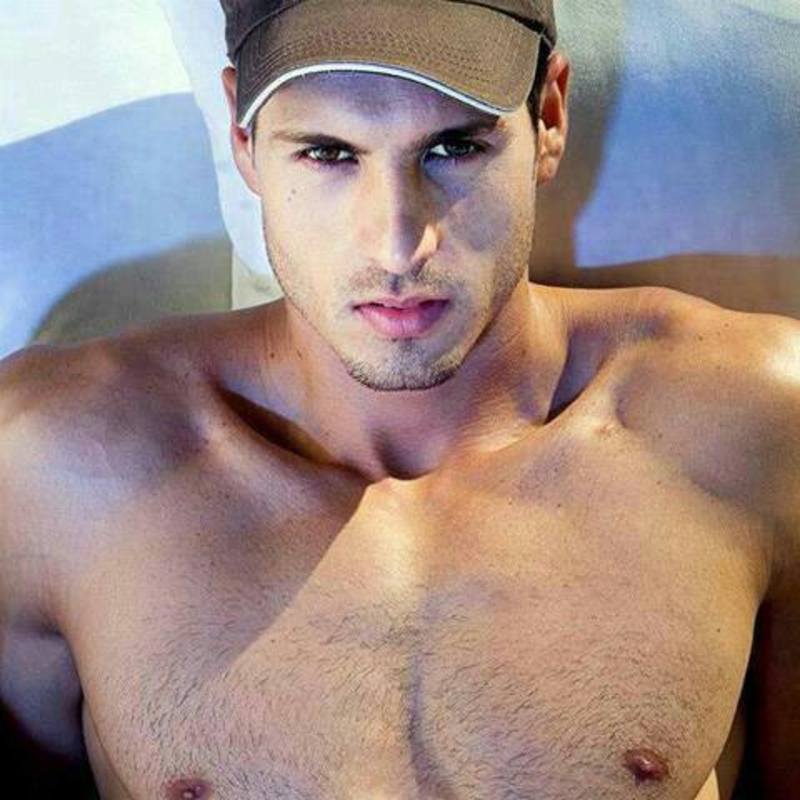 Date this cute Colombia man Sebas from Medellin CO29549