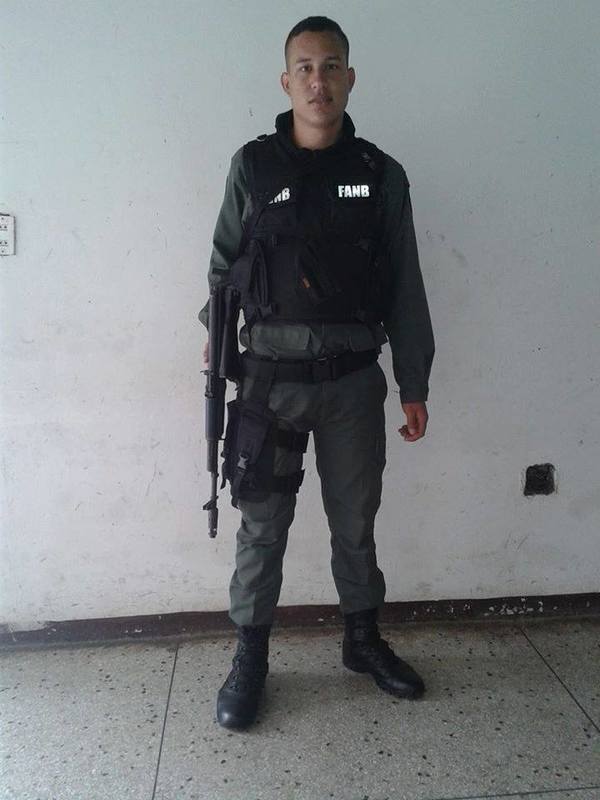 Date this good-looking Venezuela man Cristopher from Barinas VE2850