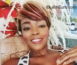 fun Venezuela girl Luna from Caracas VE2856