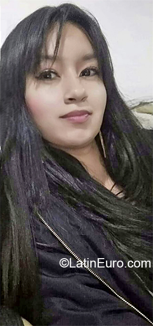 Date this charming Colombia girl Milena from Bogota CO26492