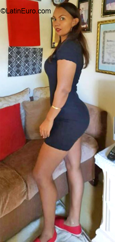 Date this tall Dominican Republic girl Miguelina from Puerto Plata DO36965