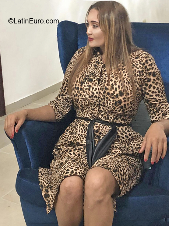 Date this gorgeous Dominican Republic girl Ana from Nagua DO37092