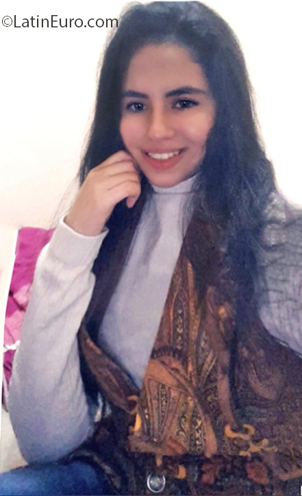 Date this hot Paraguay girl Natasha from Ciudad del este PY27