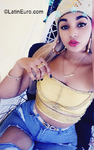 happy Dominican Republic girl Genesis from Santo Domingo DO37301