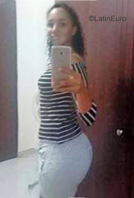 Date this georgeous Colombia girl Diana from Cali CO26767