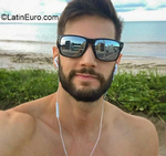luscious Brazil man Murillo from Campinas BR11037