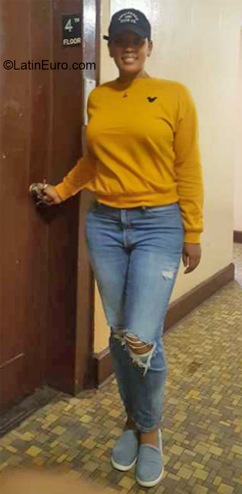 Date this pretty Dominican Republic girl Mara from María Trinidad Sanchez Cabrera DO37370