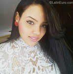 fun Dominican Republic girl Siena from Santo Domingo DO37449