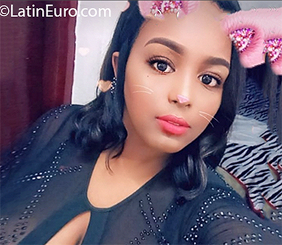 Date this sensual Dominican Republic girl Maria from Santo Domingo DO37533
