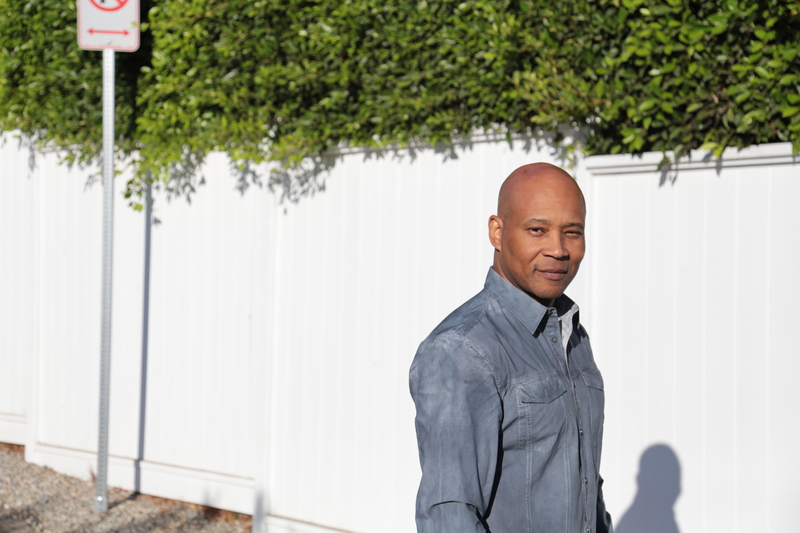 Date this foxy United States man Rock from Los Angeles US20672