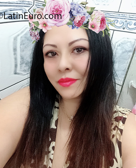 Date this georgeous Brazil girl Shirley from Sao Paulo BR11069