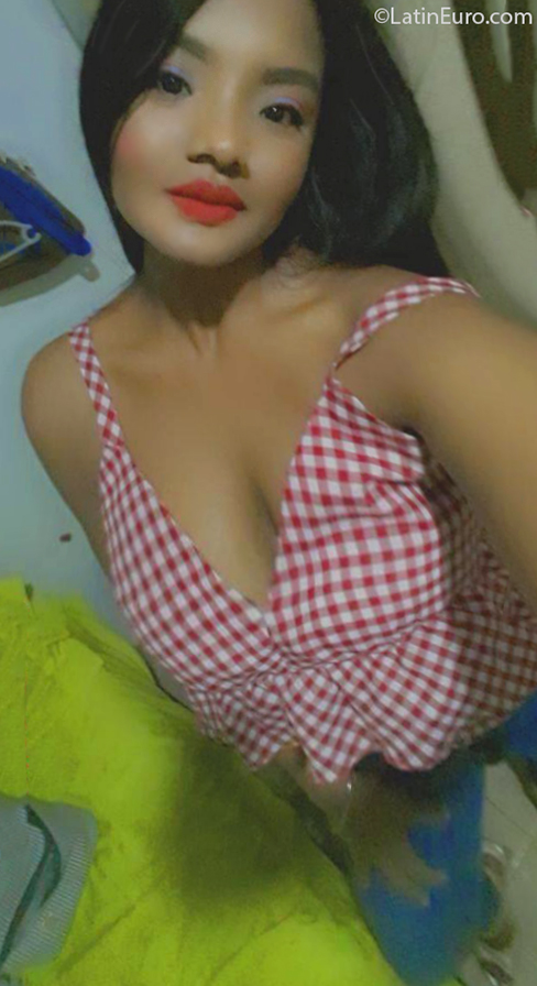 Date this happy Colombia girl Emily from Sincelejo CO27000