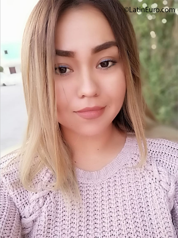 Date this pretty Mexico girl Didad from Cabo San Lucas MX1806