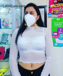young Ecuador girl Kary from Cuenca EC460