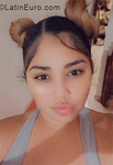 happy Dominican Republic girl Cielo from Santo Domingo DO37837