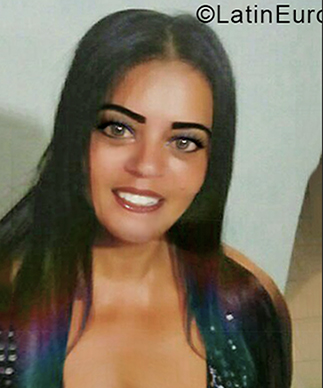 Date this sultry Venezuela girl Aztilay from Guaicaipuro VE3181