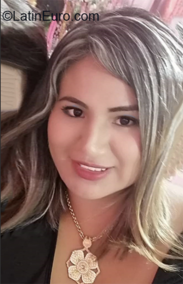 Date this athletic Peru girl Milagros from Lima PE1548