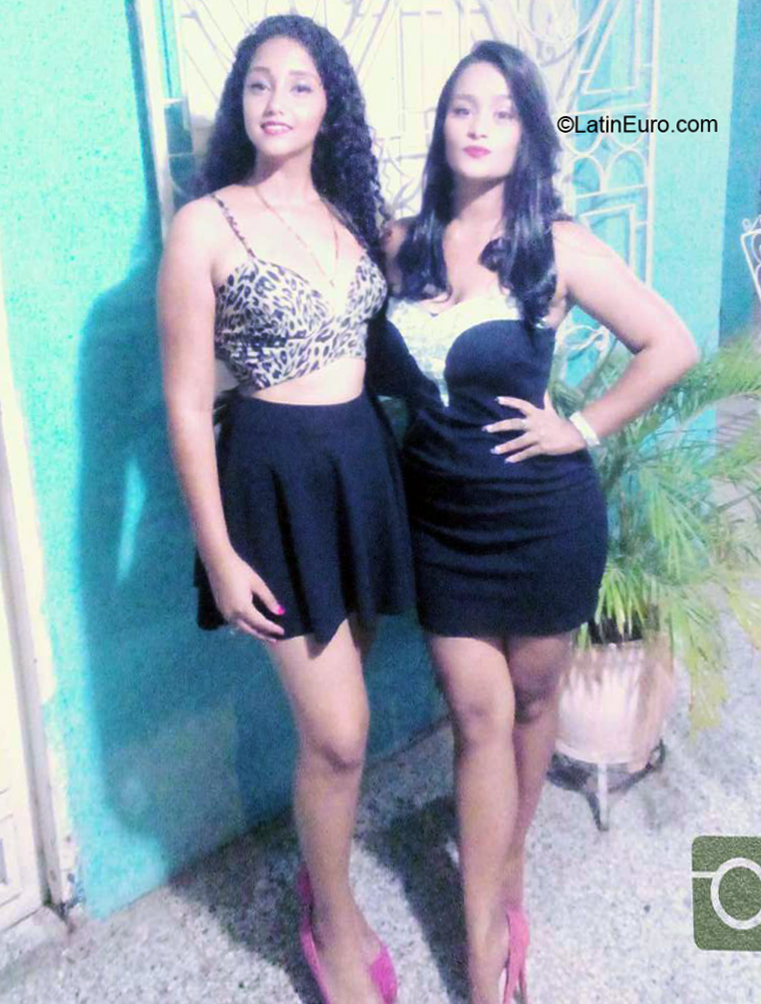 Date this hard body Venezuela girl Loreany from Cabimas VE3151