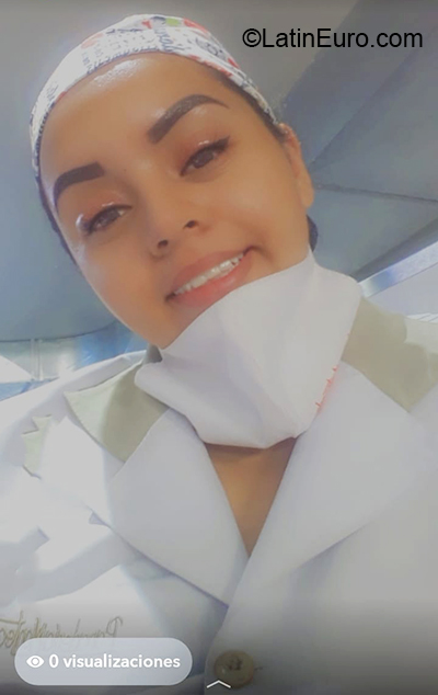 Date this hot Colombia girl Fernanda from Cali CO27319