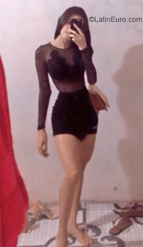 Date this attractive Brazil girl Jessica from Barreirinhas BR11141