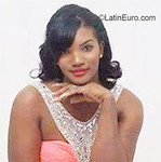 happy Dominican Republic girl Eredia from Santiago DO38252