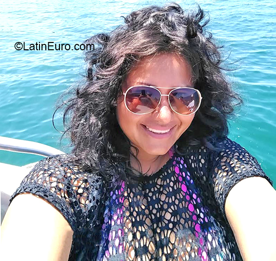 Date this cute Mexico girl Leticia from Monterrey MX1885