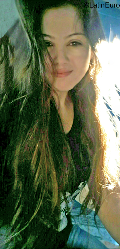 Date this exotic Argentina girl Carolina from Las Brenas AR444