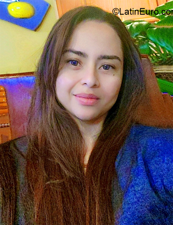 Date this funny Colombia girl Rubi from Pasto CO27894