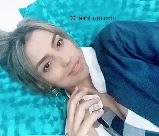 Date this young Colombia girl Karol from Valledupar CO27926