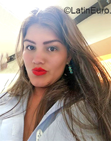 Date this tall Colombia girl Lorena from Bogota CO27999