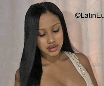 Date this athletic Colombia girl Fernanda from Buenaventura CO28019