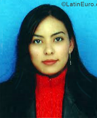 Date this exotic Colombia girl Pamela from Cali CO29912