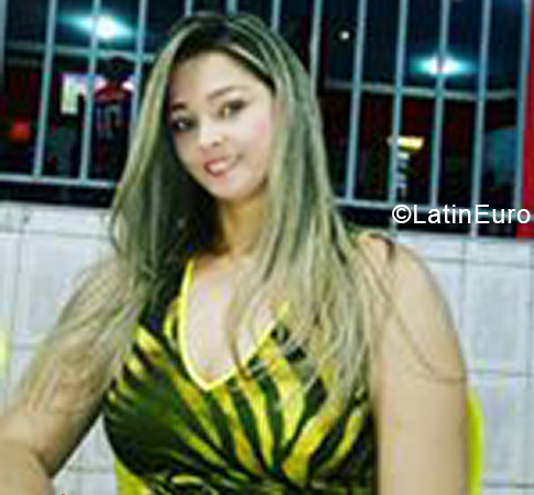 Date this lovely Brazil girl Mary from Fortaleza BR11209