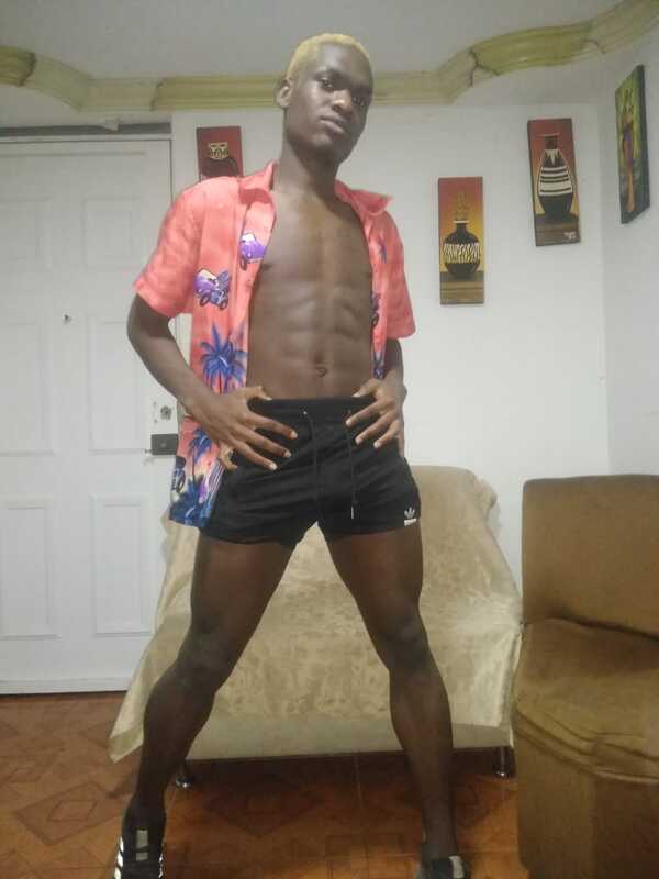 Date this gorgeous Colombia man Edwin from Medellin CO28439