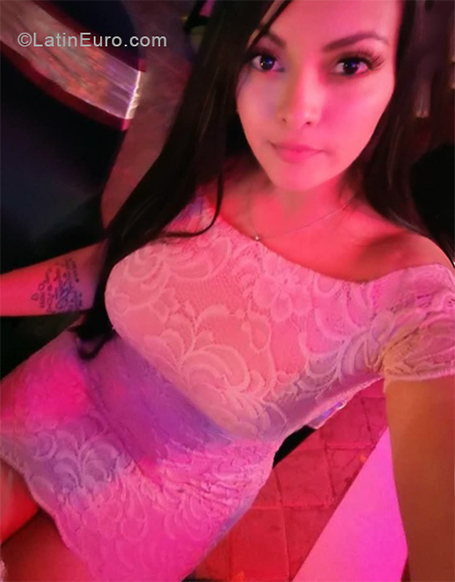 Date this tall Costa Rica girl Belkis from San Jose CR416