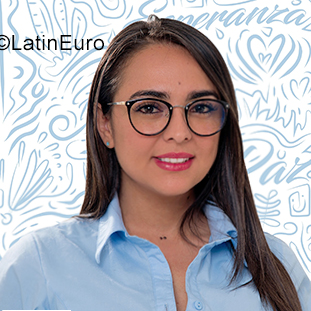 Date this gorgeous Colombia girl Maria from Armenia CO28687