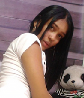 Date this cute Colombia girl Dany from Medellin CO28725