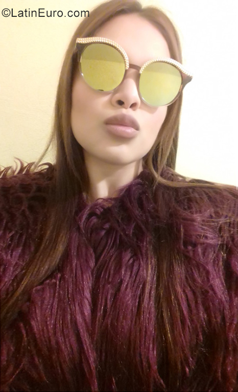 Date this sensual Mexico girl Nicole from Mexico City MX2109