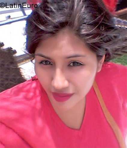 Date this passionate Peru girl Sheline from Lima PE1704