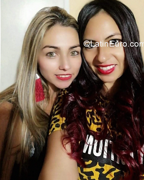 Date this young Colombia girl Maribel from Medellin CO28991