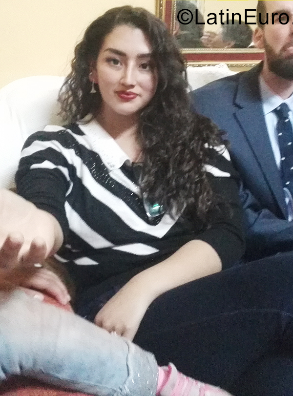 Date this delightful Peru girl Alaina from Lima PE1756