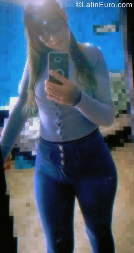 Date this gorgeous Mexico girl Mariana from San Luis Potosí MX2248